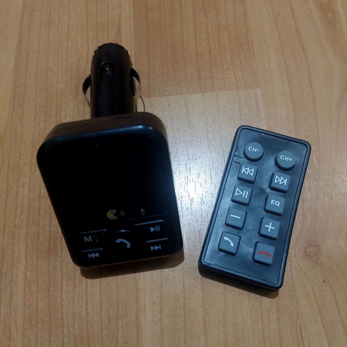 Modulator auto  telefon