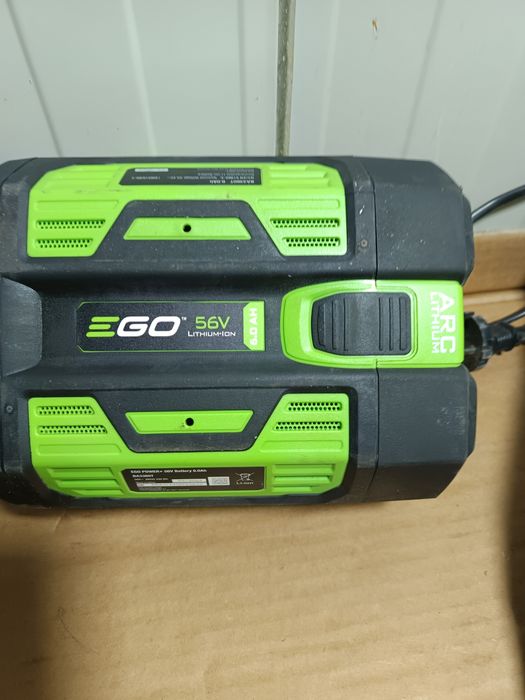 Acumulator Ego 56v 6 ah și încărcător pt scule de gradina