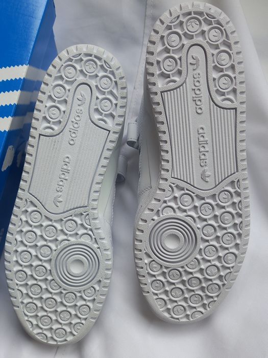 adidas forum low