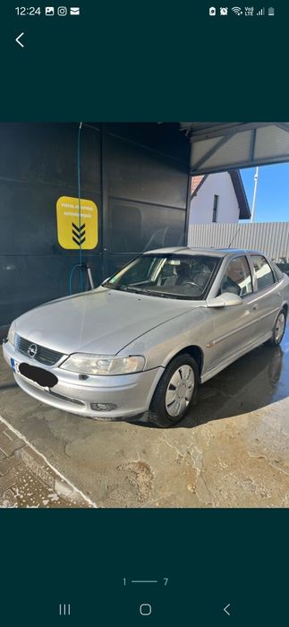 Vând Opel Vectra  2001 benzina 1.8
