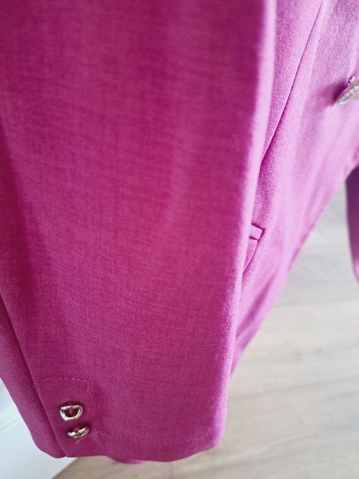 Продаю производство Корея 10000