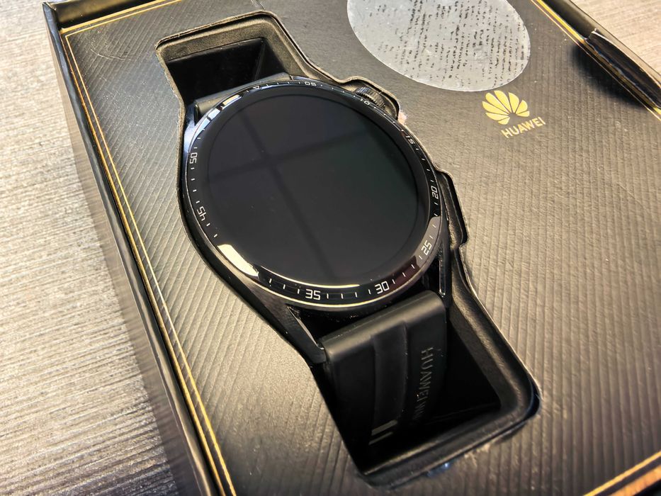 Смарт часовник Huawei Watch GT 3 46mm