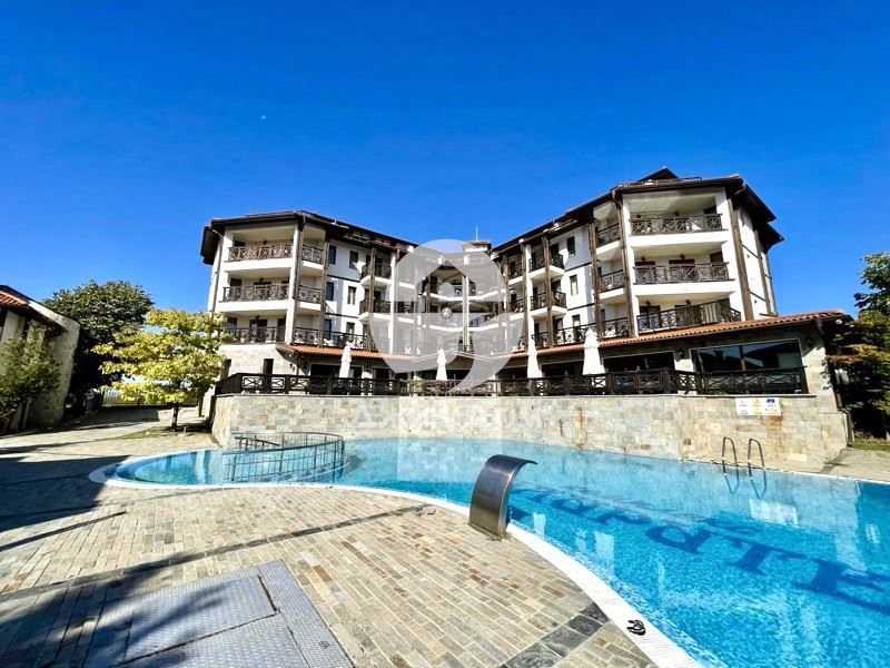 Продава се Едностаен апартамент в с. Кошарица, Област Бургас - 76 кв.м за 489 €/кв.м - Снимка #8