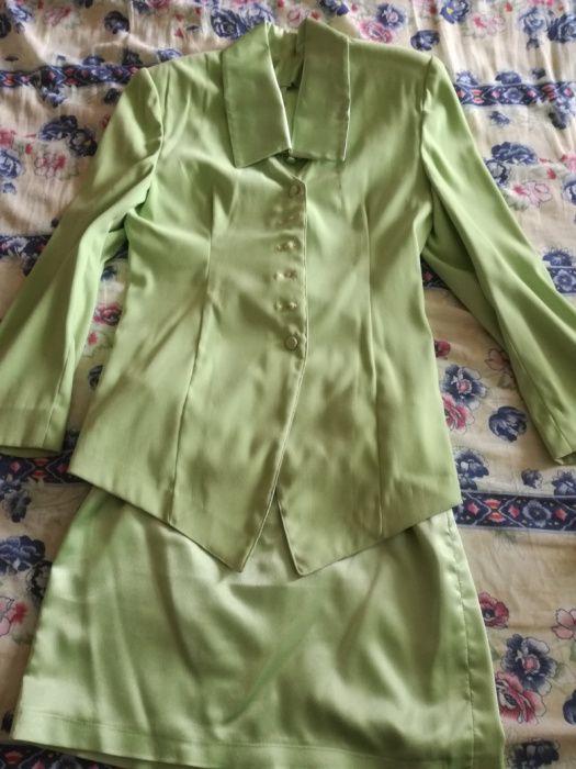 Дамски   костюми