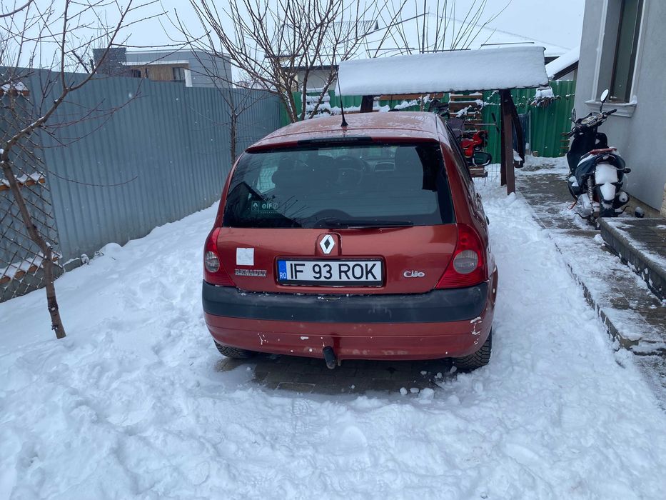 Vand Renault Clio 1.5 DCI consum 5% motorina