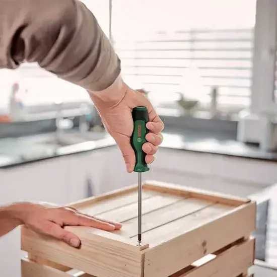 ПРОМОЦИЯ!Комплект отвертки, 6 части PH PZ SL Bosch