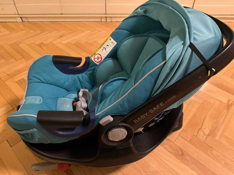 Бебешко столче Britax Römer Baby-Safe 2 i-Size+ISOFIX база и аксесоари