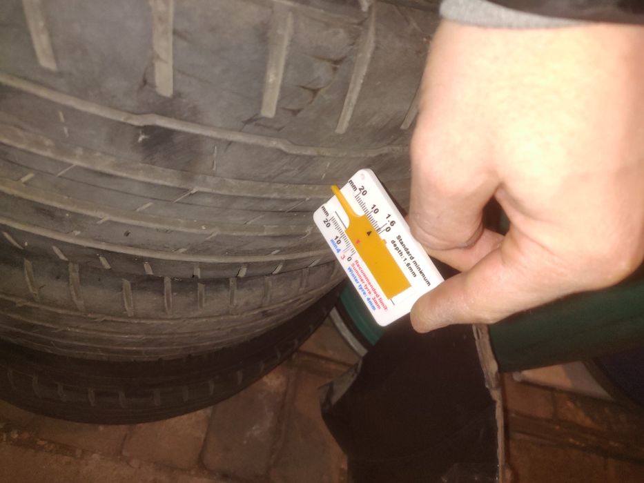 2бр летни гуми Hankook Ventus 225/40/18