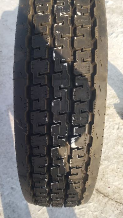 Продам резину на КамАЗ безкамерка