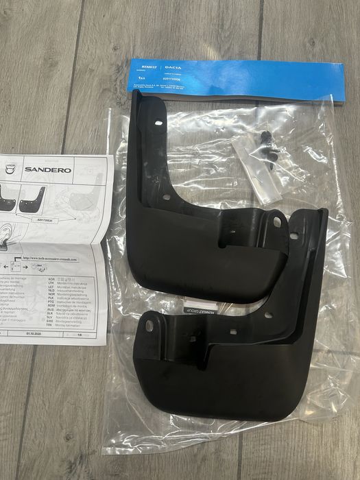 Apărători noroi originale Logan 3 si Sandero 3 pt față