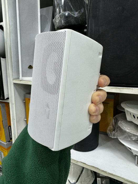 Потолочные и навесные динамики, фоновая акустика для заведений