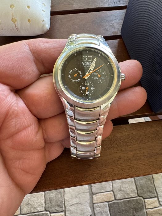 Часовник Casio Edifice