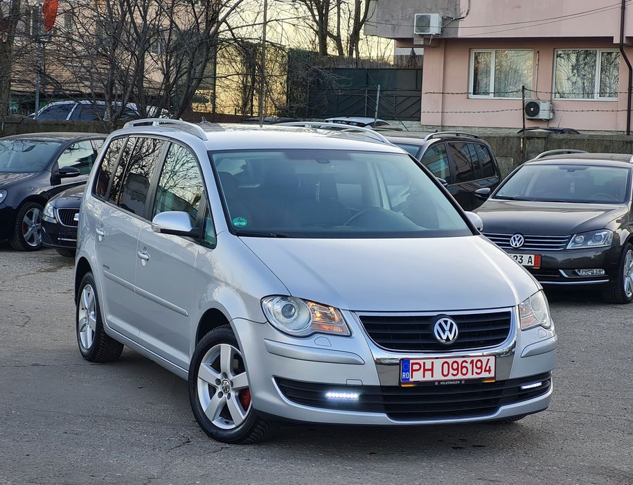 VW Touran UNITED ~ 7 Locuri ~ 1.4 Benzină TSI - 140 CP ~ Imp Germania