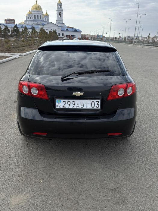 Автомобиль Chevrolet