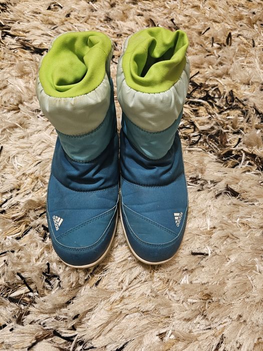 Дамски апрески адидас