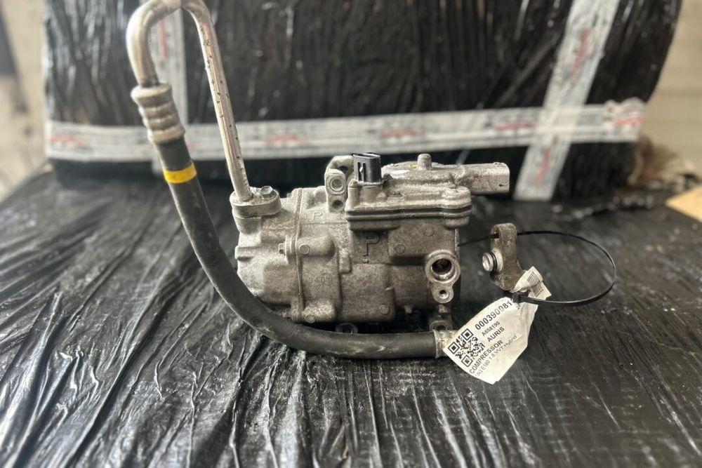 Compresor Clima Toyota Auris - An 2018 - Cod OEM :  042200-1330