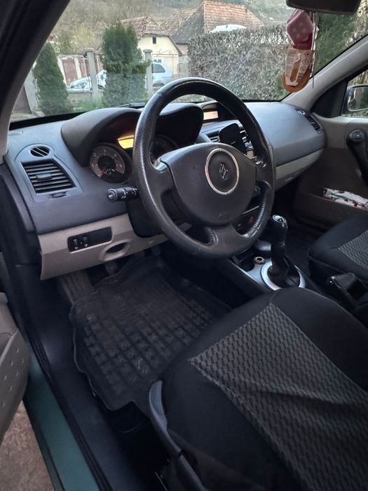 Vând Ranault Megane, an fabricație 2006