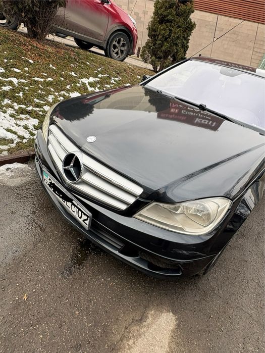 Фары на Мерседес w204