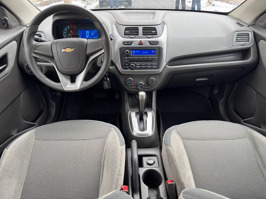 Кобальт 4 поз в отличном состоянии