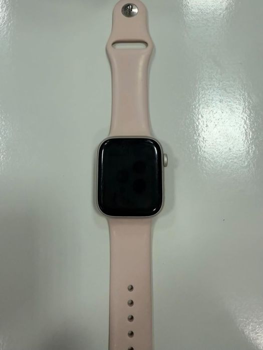 Продам apple watch 8 series