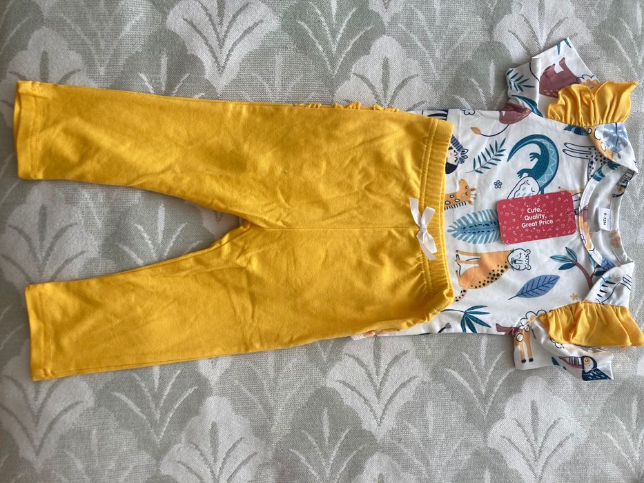 Чисто нов бебешки сет 9-12 М.