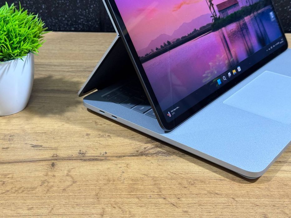 Surface Laptop Studio 2 - 14.4”32гб 4050