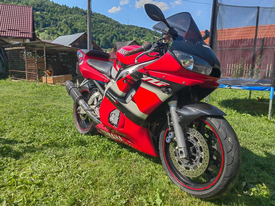 Yamaha R6 - 2002
