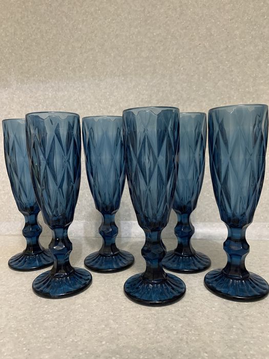 Бокалы для шампанского