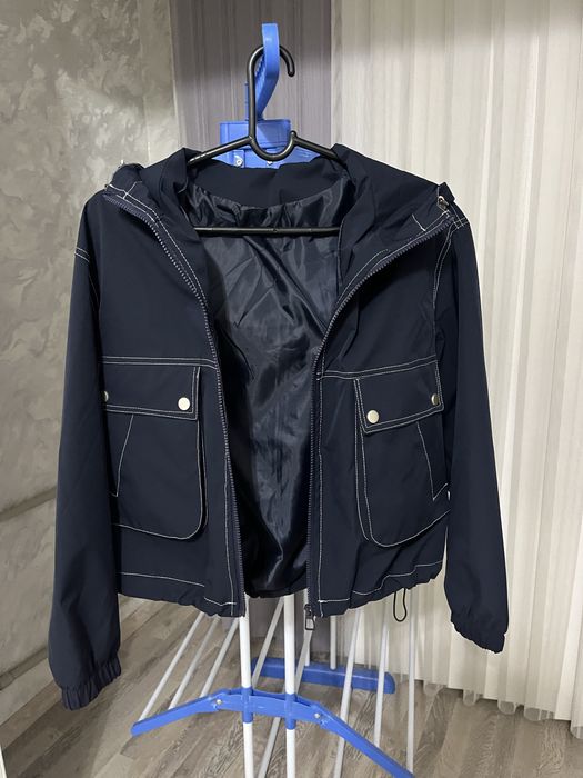 Ветровка,новая,синяя