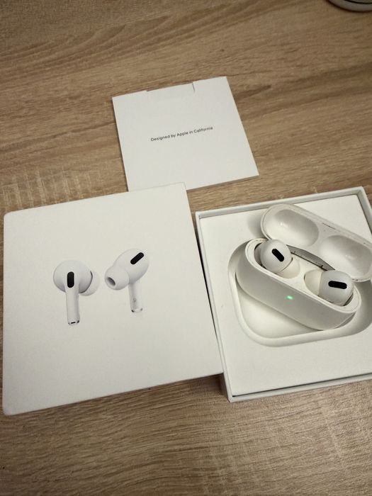 AirPods Pro (1st gen)
