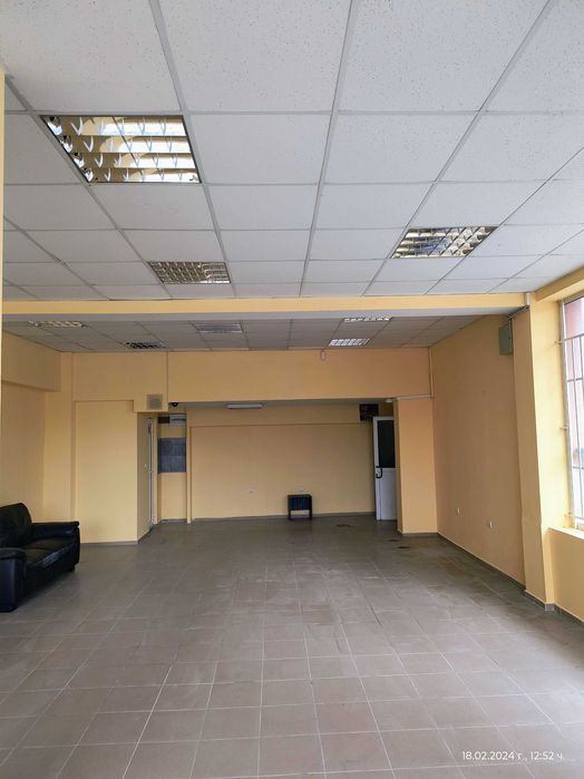 Дава се под наем Магазин в Варна, Възраждане 1 - 82 кв.м за 765 € - Снимка #3