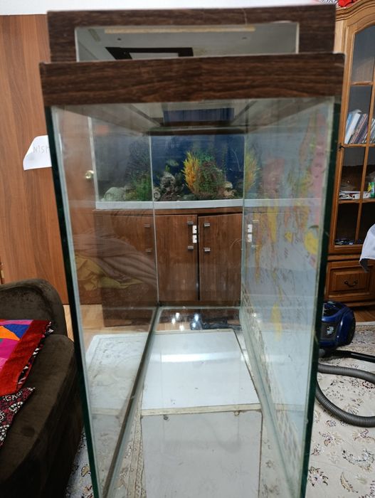 Продам аквариум в хорошем состоянии