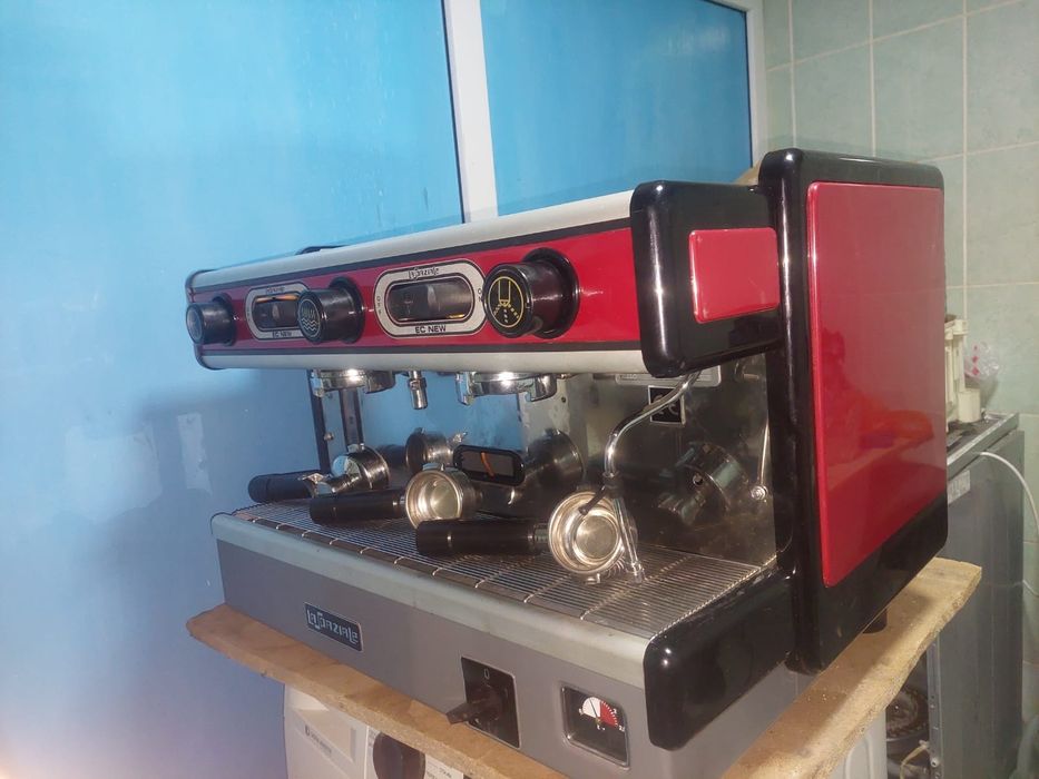 Кофемашина Ла Спазиела