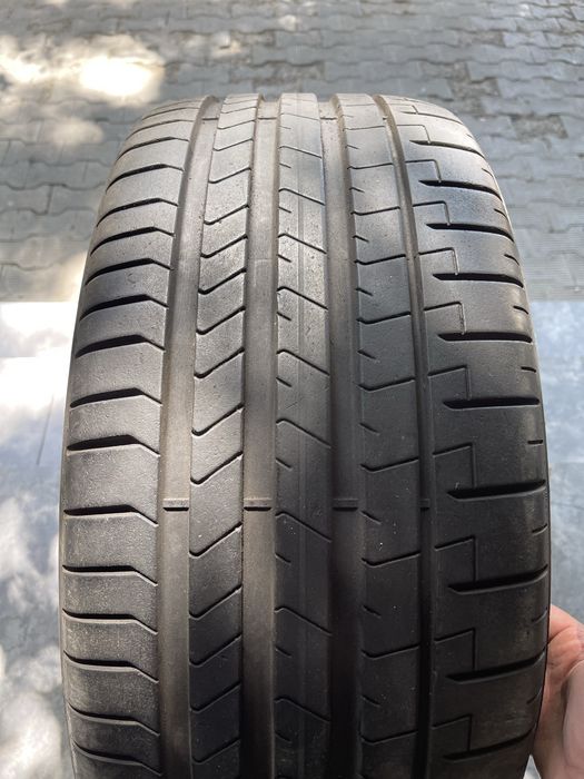 Pirelli 265/40R22