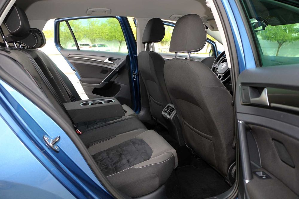Volkswagen Golf 7 / 2.0 TDI 150CP / DSG / Highline / Webasto / LED / RAR efectuat