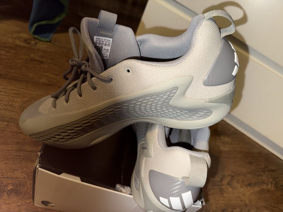 Adidas Anthony Edwards