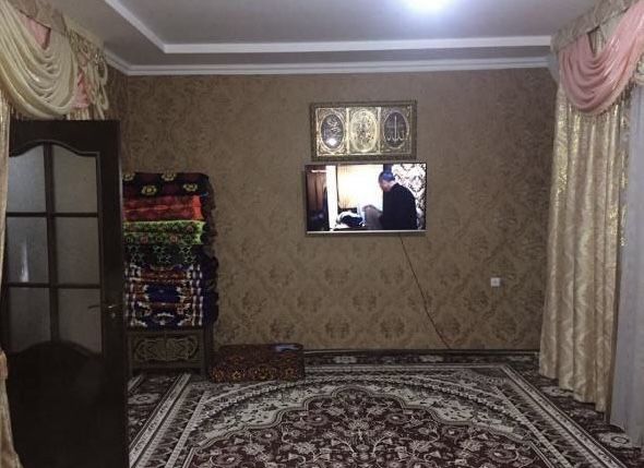 Uy sotiladi Toshkent kochasi 2/24 xonadon