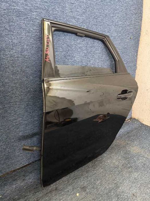 Audi A4 8W B9 Facelift Break Ușa spate stanga dreapta completa