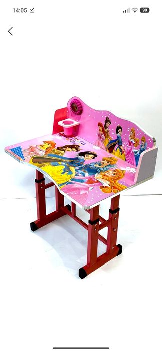 Детская парта и стульчик
