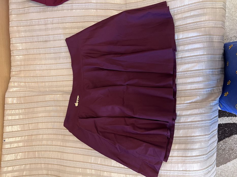 Бордовая кольная форма