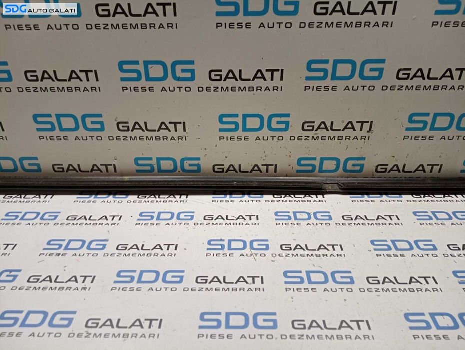 Perie Bandou pentru Geam Sticla de pe Usa Portiera Stanga Spate Skoda Octavia 3 Break Combi 2013 - 2017 Cod 5E9839477 [M5799]