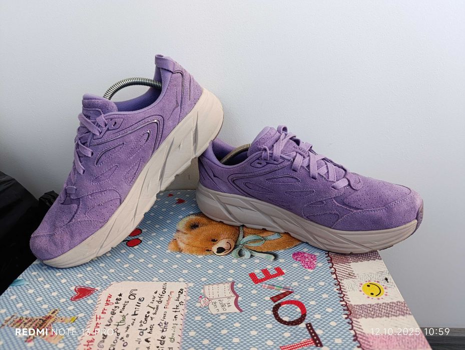 Hoka One One M Clifton L Suede''оригинални мъжки маратонки 44 номер