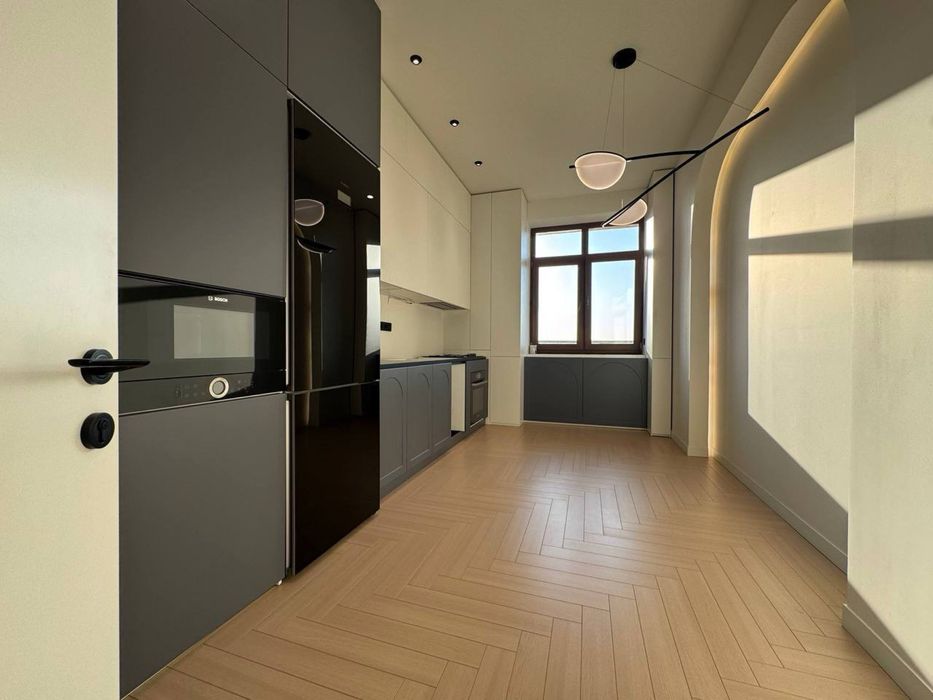 ЖК Parisien 4/7/8   Мукими, Новостройка Golden House