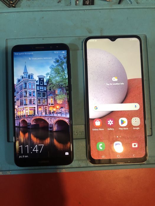 Vand  Galaxy A13 si Huawei Mate 10 Lite