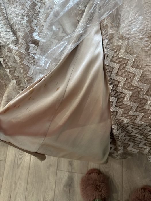 Продам платье идеальный вариант для покрытых девочек