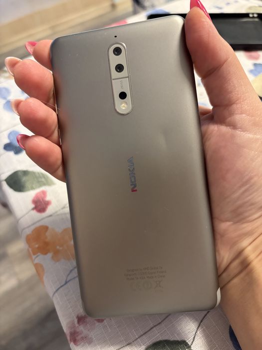 Nokia 8 с неработеща батерия