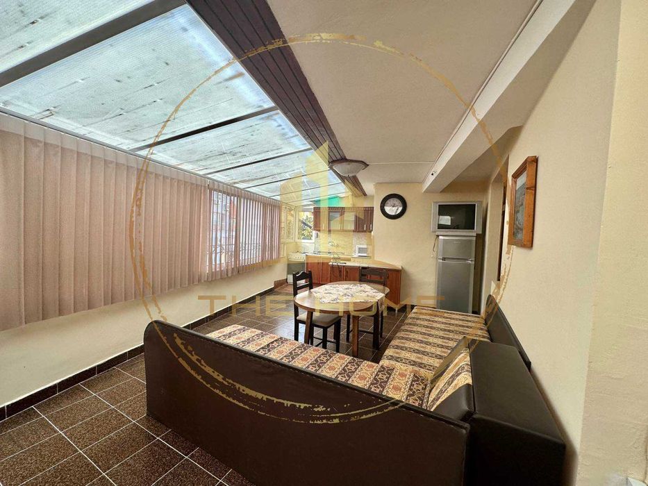 Дава се под наем Двустаен апартамент в Варна, Бриз - 65 кв.м за 400 € - Снимка #2