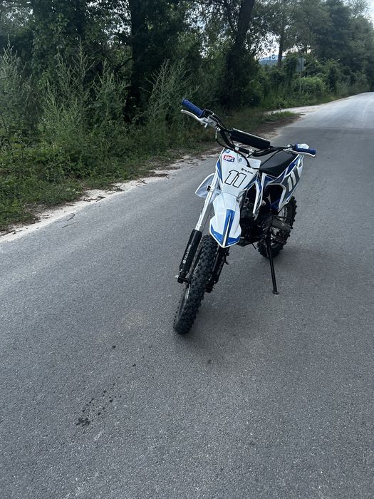 Telstar 125 чисто нов