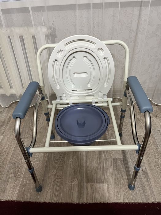 Биотуалет для пожылых