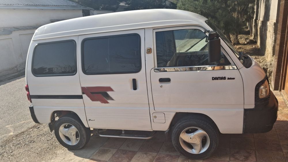 Damas 2009 yurub turgan moshin